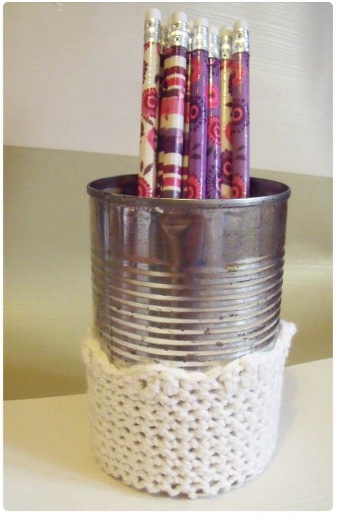 handmade crochet pencil pot